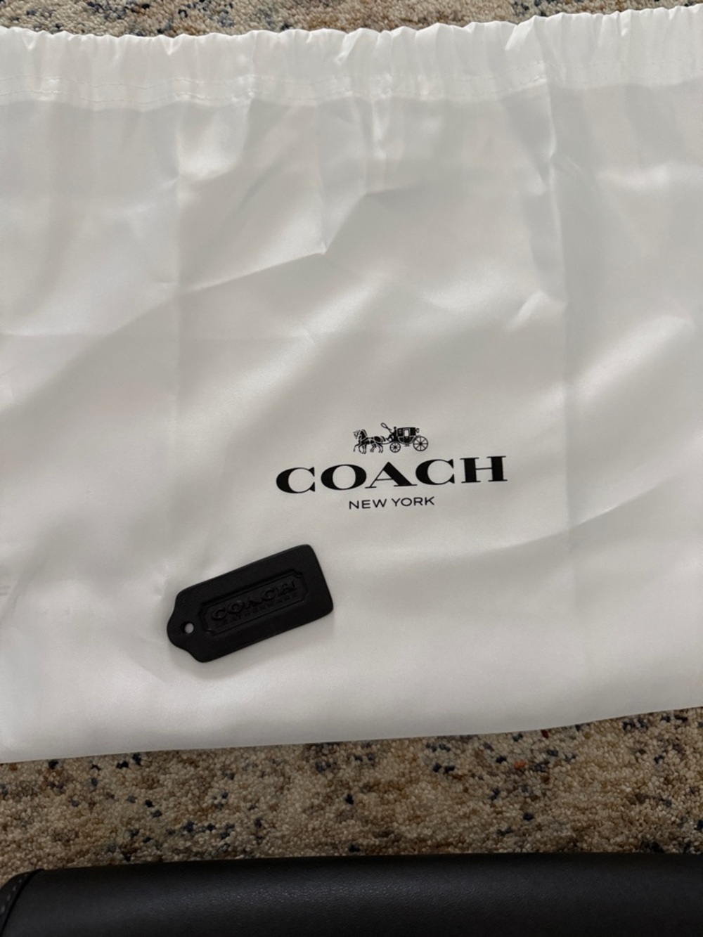 Coach Dinky Black Leather Shoulder Bag - Picture 6 of 7